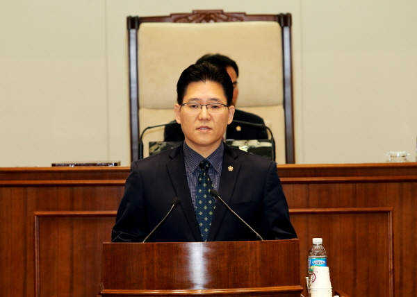 제234회 은평구의회 임시회 제2차 본회의_폐회-2