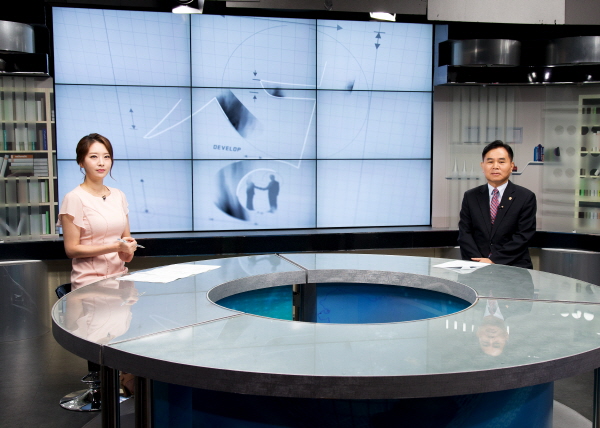 CJ헬로비전 지성인 녹화