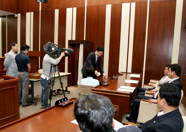 제7대 전반기 은평구의회 운영위원장 선출