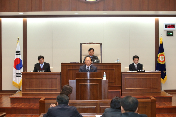 제235회 은평구의회 임시회_제2차 본회의_폐회-3