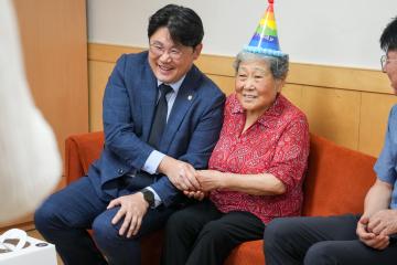 녹번동 통장협의회 90+ 행복나눔 어르신 생일잔치