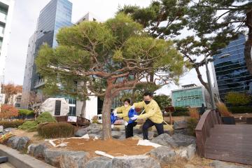 은평구의회 개원 30주년 기념 식수 행사