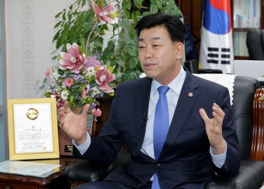 CJ헬로비전 인터뷰_성흠제 의장