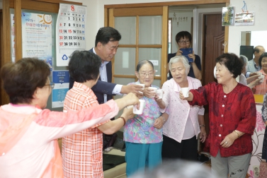 2017년 무더위쉼터 방문_응암제일경로당, 녹색경로당