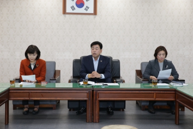 은평구의회 의장단과 경제협의회 정책토론