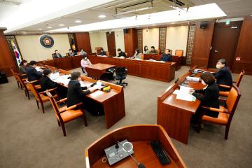 제297회 임시회 제1차 재무건설위원회