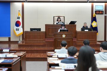 청소년의회 제1차정례회 본회의