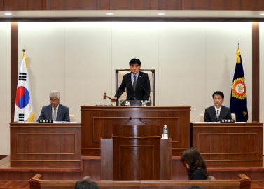 제239회 은평구의회 임시회 제2차 본회의_폐회-1