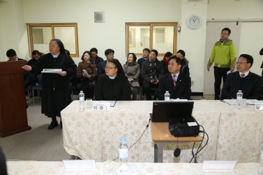 정의화 국회의장 시립은평의 마을 방문